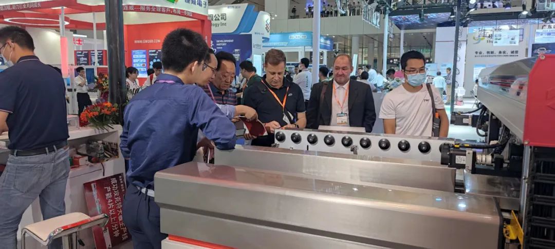 深圳市鑫金暉節(jié)能設(shè)備有限公司展會