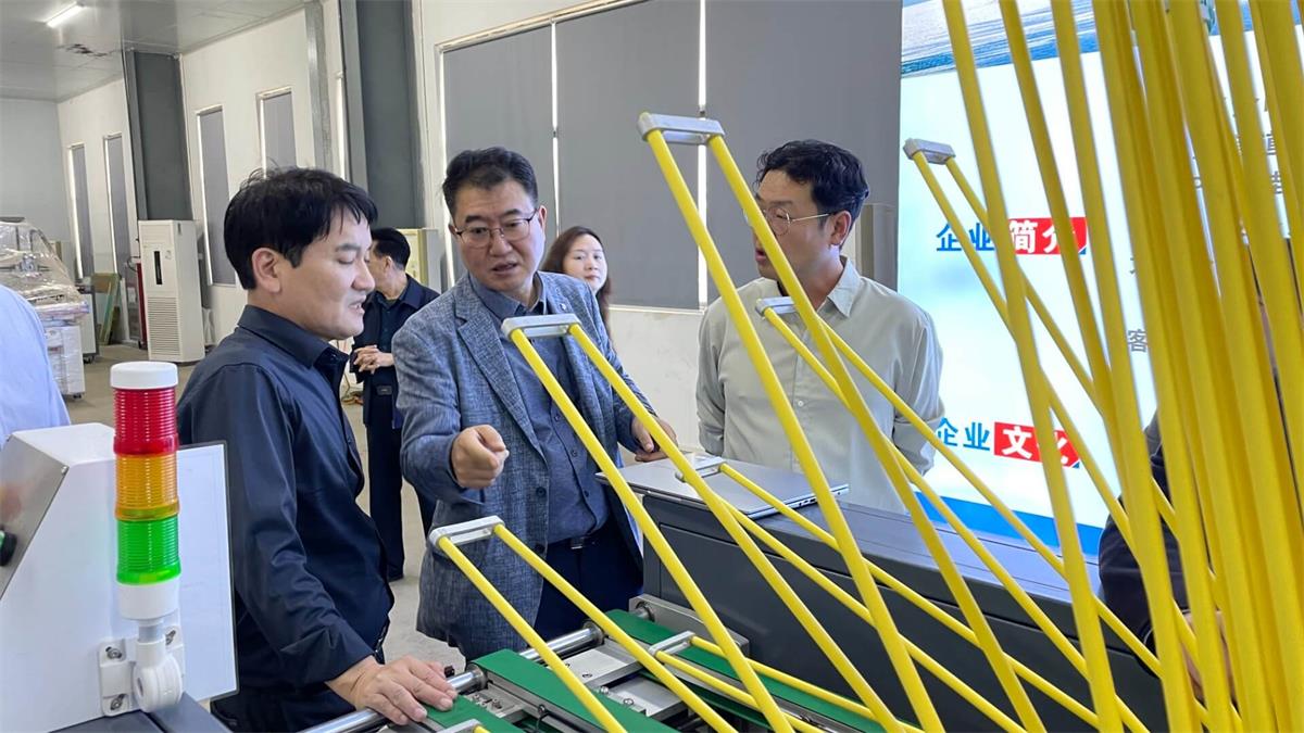 江西鑫金暉客戶來訪 江西鑫金暉客戶來訪